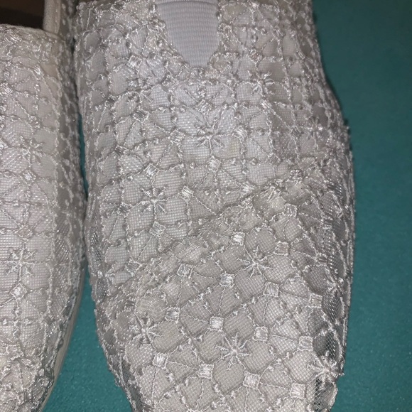 - TOMS CLASSIC NATURAL CROCHET SHOES - Picture 5 of 7